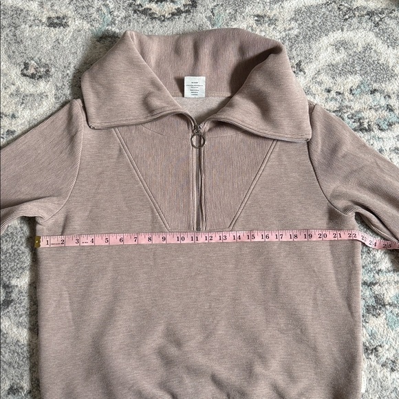Varley Vine 1/2 Zip Pullover - Picture 6 of 11
